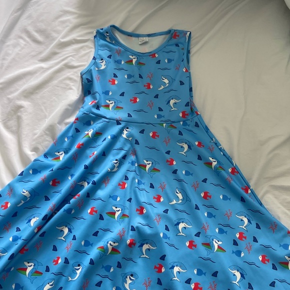 Dress - Picture 1 of 2